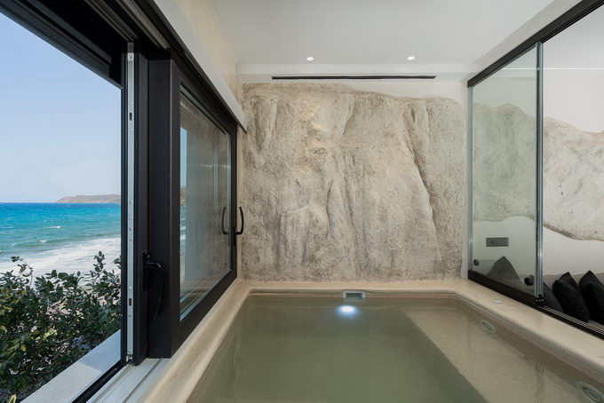 Portara Superior Suites with Sea View & Hot Tub